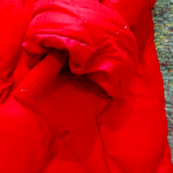 Eddie Bauer womens down 650 fill red parka NWOT SMALL - Picture 3 of 8